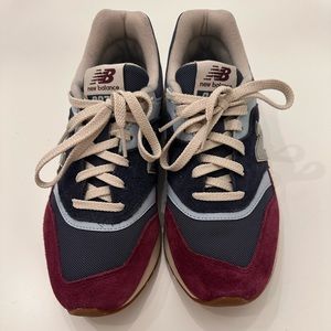 New Balance 997H Size 8.5